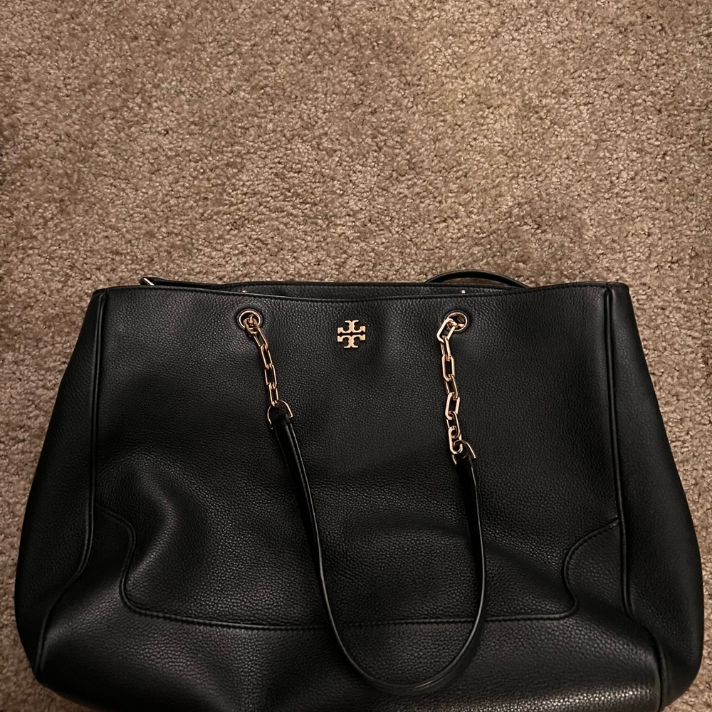 USED TORY BURCH KIRA SHOULDER BAG IN BLACK!